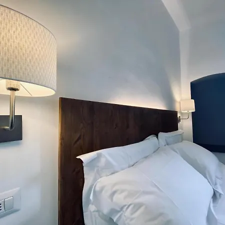 Hotel La Fortezza Asís